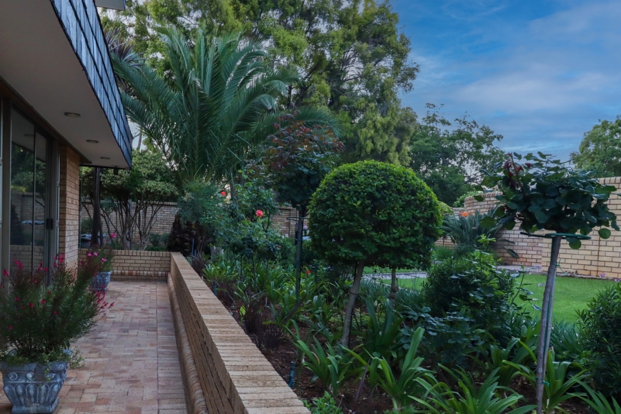 4 Bedroom Property for Sale in Heuwelsig Free State